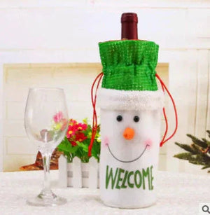 Holiday Wine Bottle Dress-Ups Rberyl