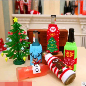 Holiday Wine Bottle Dress-Ups Rberyl