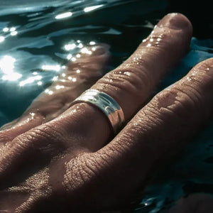 Artistic Concave-Convex Ring Rberyl