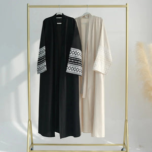 Elegant Embroidered Cardigan Robe Rberyl