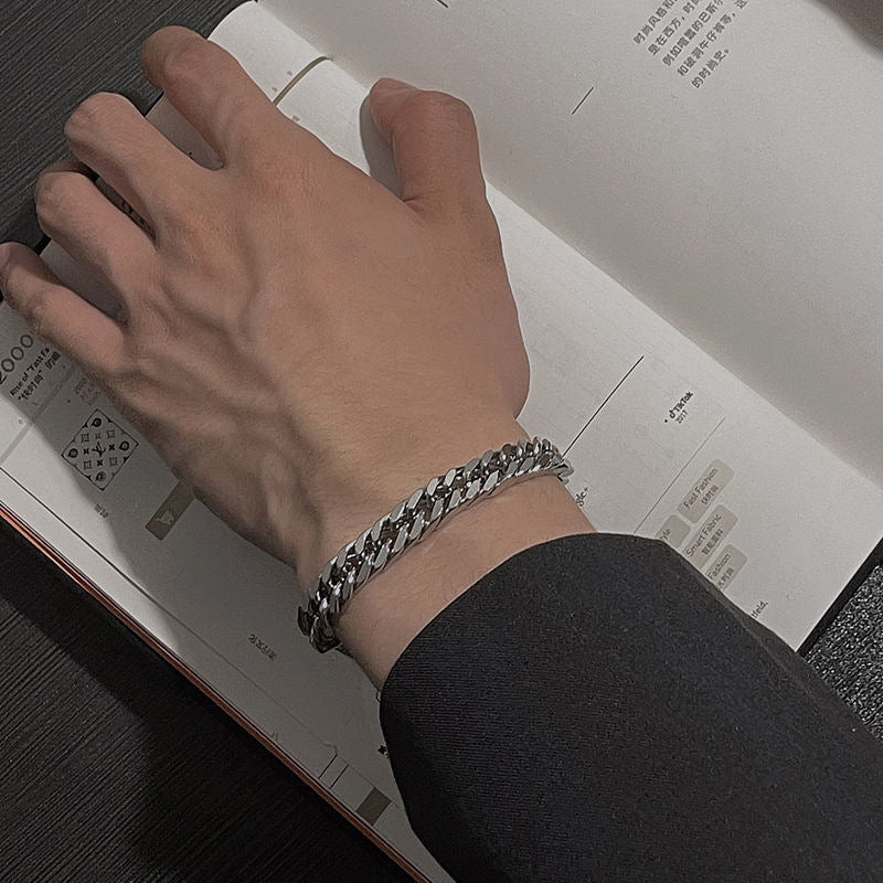 Pearl bracelet