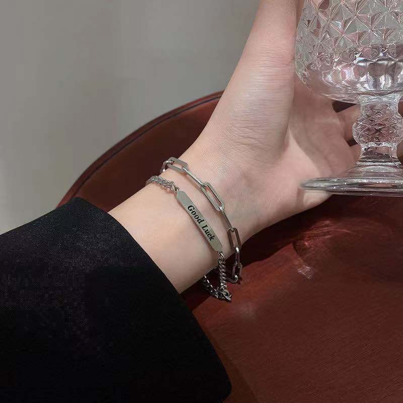 Pearl bracelet