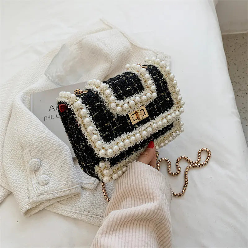 Trendy Western Chain Shoulder Bag