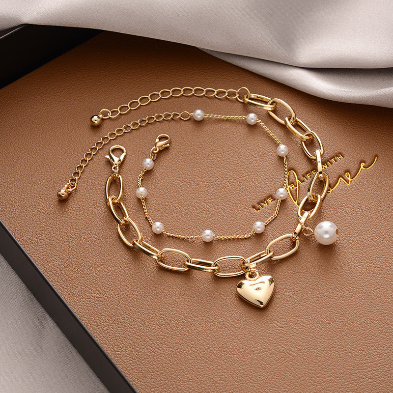 Pearl bracelet