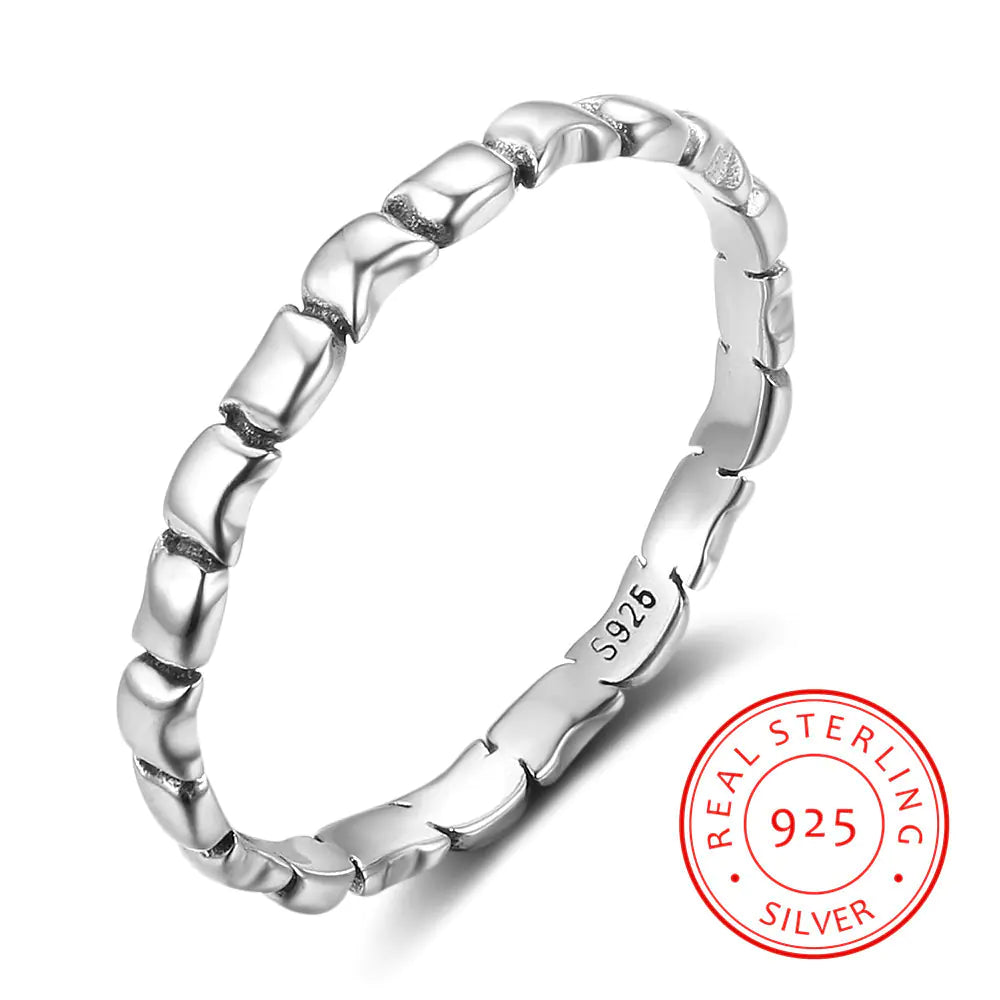 Bamboo Style Elegant Finger Ring in Sterling Silver