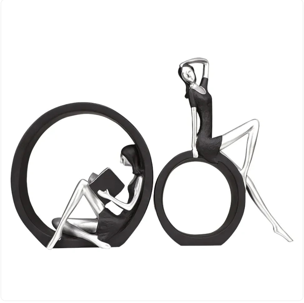 Chic Girl Figure Art