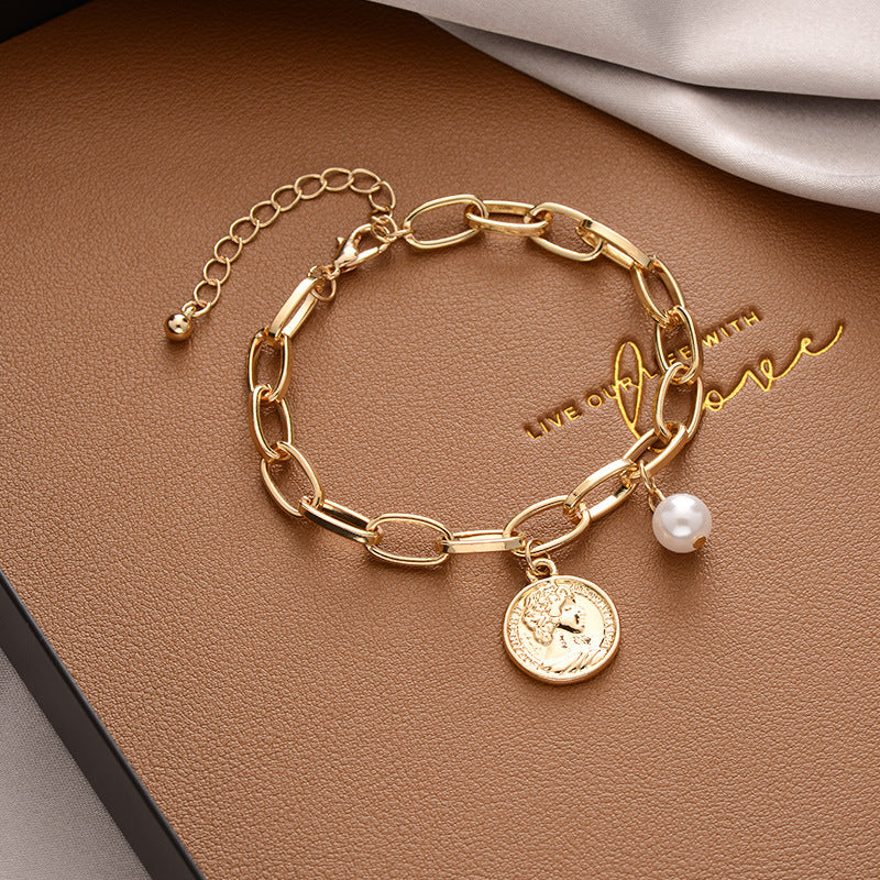 Pearl bracelet