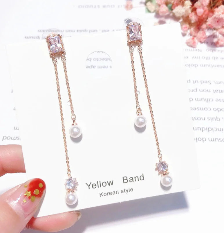 Elegant Crystal Pearl Earrings